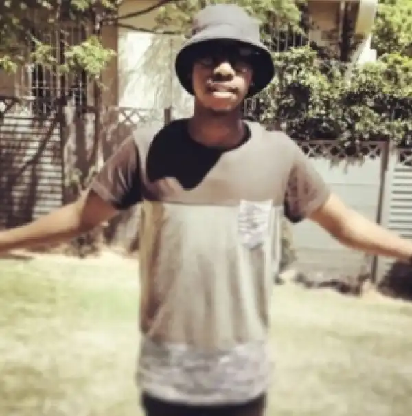 DJ Sgivo - Ungibona Nginjena Ft. DJ Speaker & Melinda